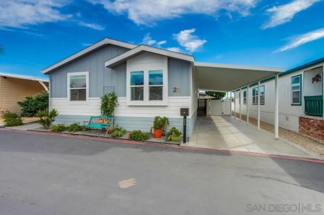 1401 El Norte Pkwy SPC 25 SPC 25, San Marcos, CA 92069