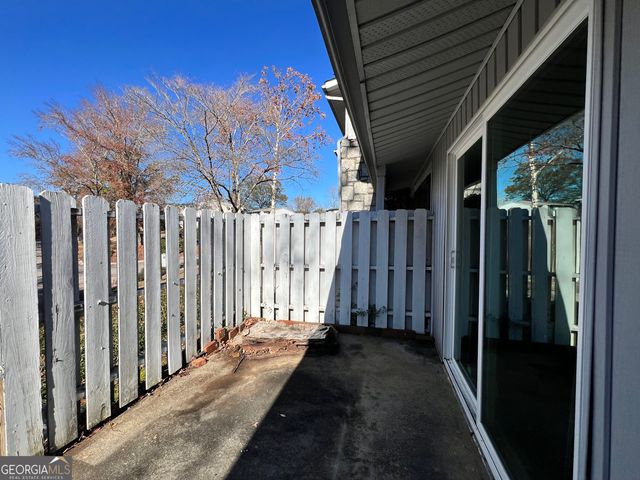 1496 Pine Log Road NE A, Conyers, GA 30012