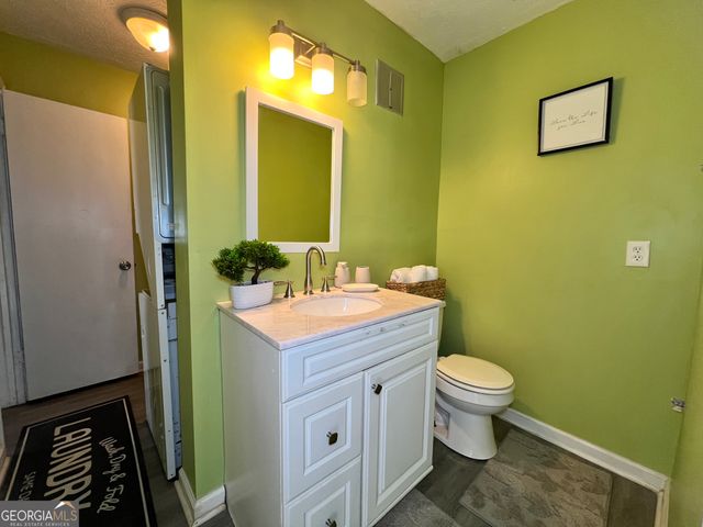 1496 Pine Log Road NE A, Conyers, GA 30012