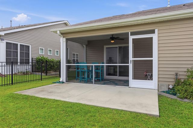 332 Logan St., Little River, SC 29566