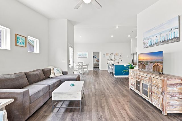 332 Logan St., Little River, SC 29566