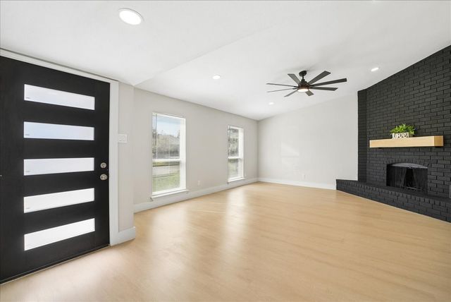 11615 Featherbrook Drive, Dallas, TX 75228