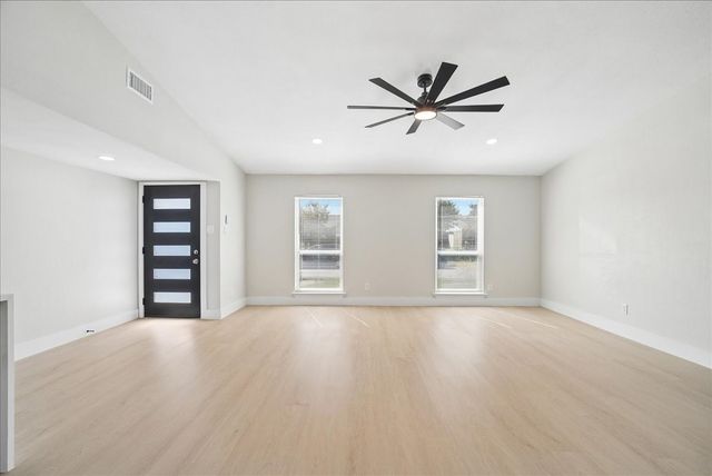 11615 Featherbrook Drive, Dallas, TX 75228