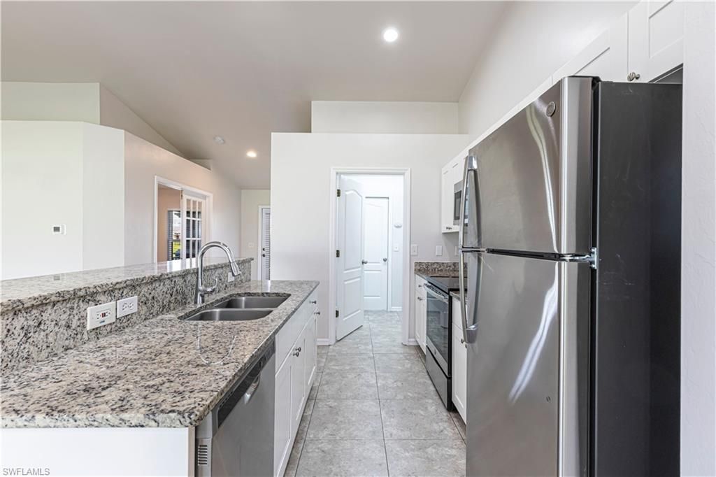 1506 7th PL, CAPE CORAL, FL 33909 — photo 5
