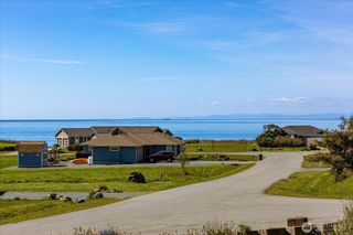 648 Hacienda Drive, Coupeville, WA 98239