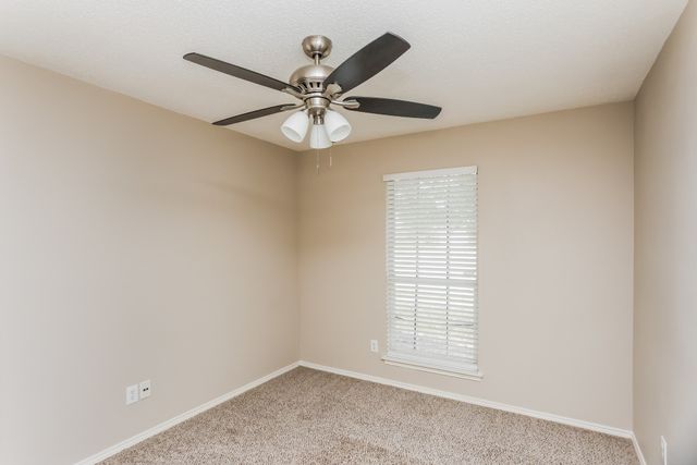 346 Mesquite Hill Drive, Arlington, TX 76002