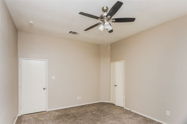 346 Mesquite Hill Drive, Arlington, TX 76002