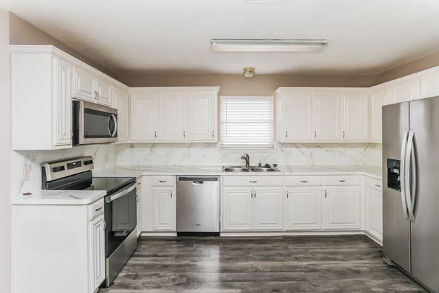 346 Mesquite Hill Drive, Arlington, TX 76002