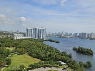 16385 Biscayne Blvd 1802, North Miami Beach, FL 33160