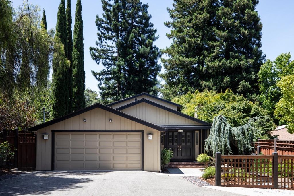 1514 Frontero Avenue, Los Altos, CA 94024