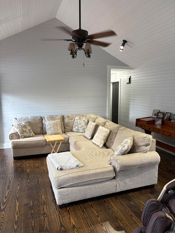 3612 Ironworks Road, Georgetown, KY 40324