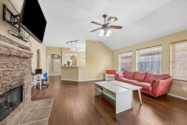 16407 Redbud Berry Lane, Cypress, TX 77433