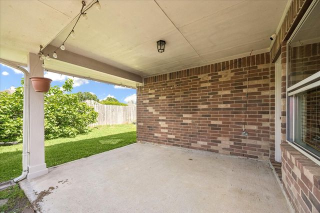 16407 Redbud Berry Lane, Cypress, TX 77433