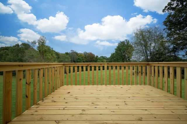 835 Wells Road, Dickson, TN 37055