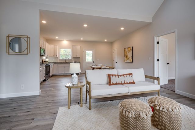 835 Wells Road, Dickson, TN 37055