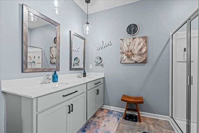 966 Pineland Drive, Woodruff, SC 29388