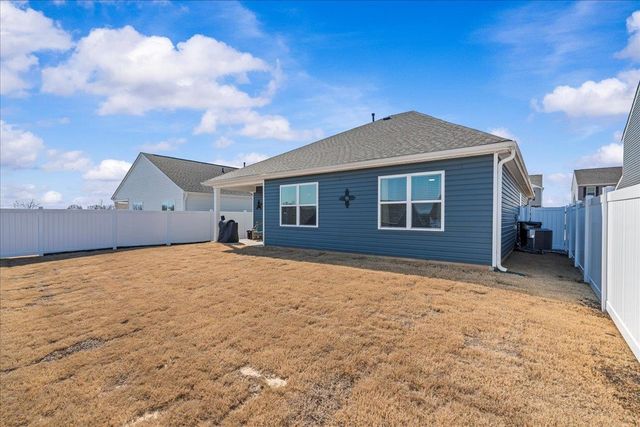 966 Pineland Drive, Woodruff, SC 29388