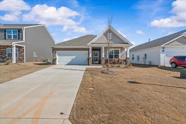 966 Pineland Drive, Woodruff, SC 29388