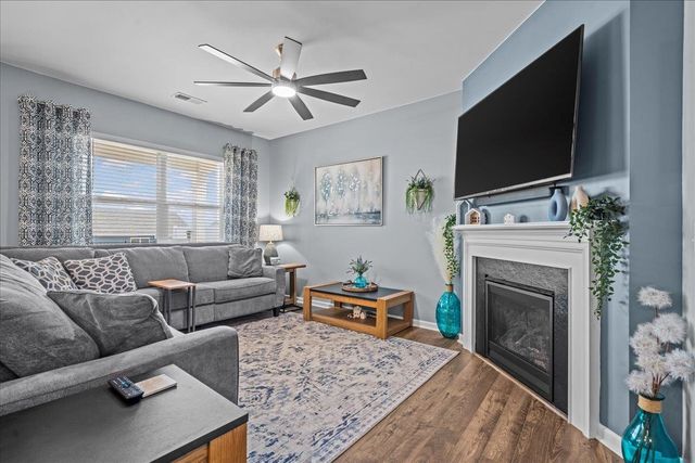 966 Pineland Drive, Woodruff, SC 29388