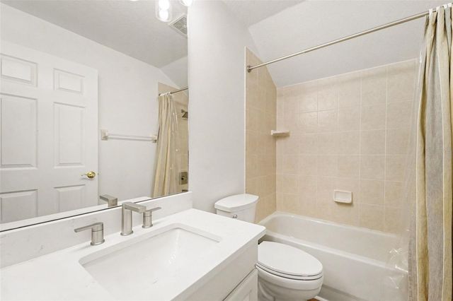 18048 ARBOR CREST DRIVE, Tampa, FL 33647