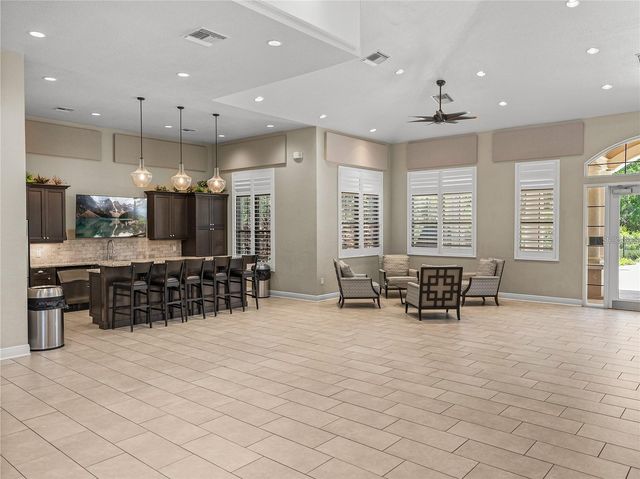 18048 ARBOR CREST DRIVE, Tampa, FL 33647