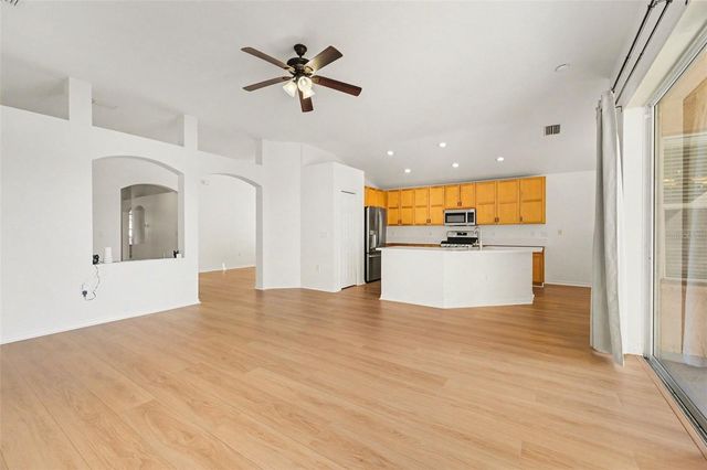 18048 ARBOR CREST DRIVE, Tampa, FL 33647