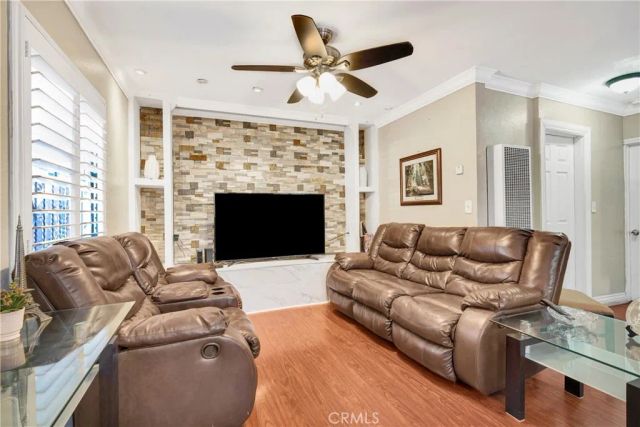 15116 S Lime Avenue, Compton, CA 90221
