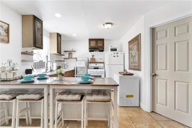 15116 S Lime Avenue, Compton, CA 90221