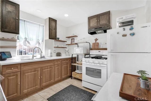 15116 S Lime Avenue, Compton, CA 90221