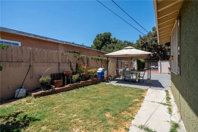 15116 S Lime Avenue, Compton, CA 90221