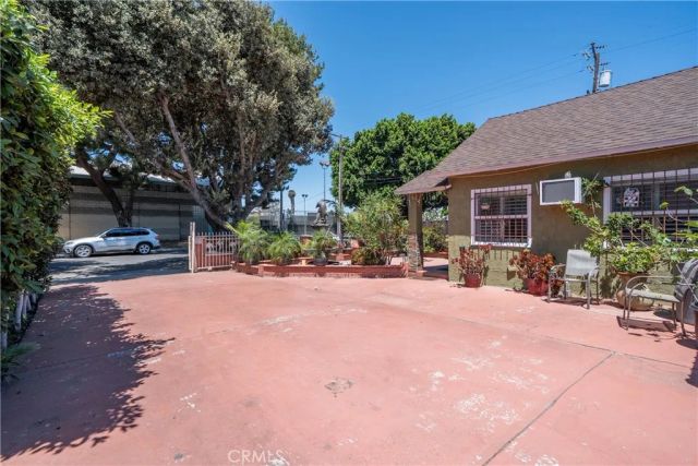 15116 S Lime Avenue, Compton, CA 90221