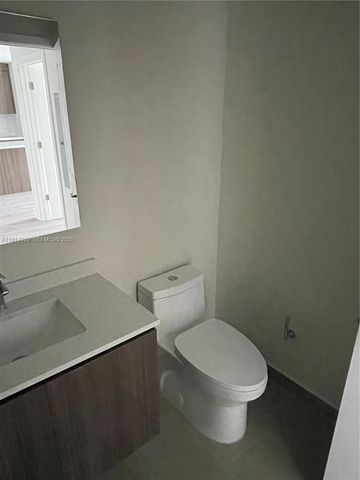 1938 Jackson Street 403, Hollywood, FL 33020