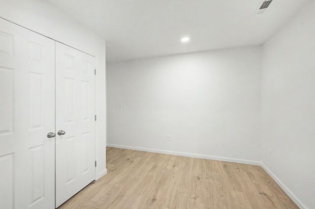909 Oneida Ave, Nashville, TN 37207