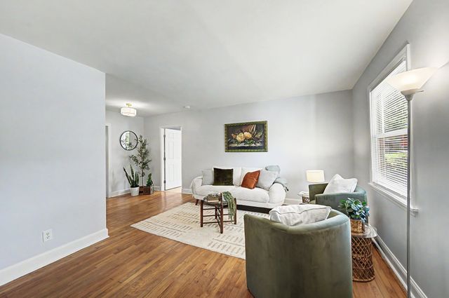 909 Oneida Ave, Nashville, TN 37207