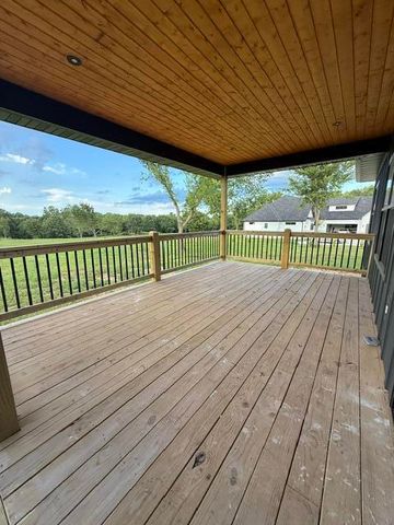 405 Raspberry Road, Highlandville, MO 65669