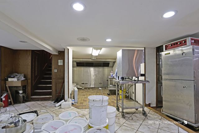 91 S Milwaukee Avenue, Vernon Hills, IL 60061