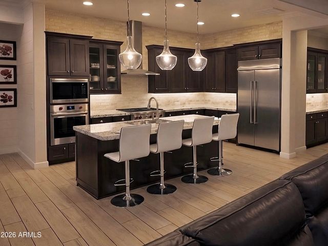 16608 S 9TH Street, Phoenix, AZ 85048