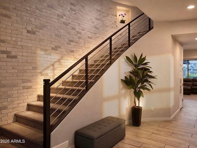 16608 S 9TH Street, Phoenix, AZ 85048