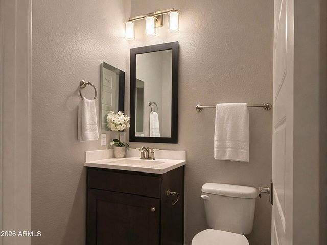 16608 S 9TH Street, Phoenix, AZ 85048