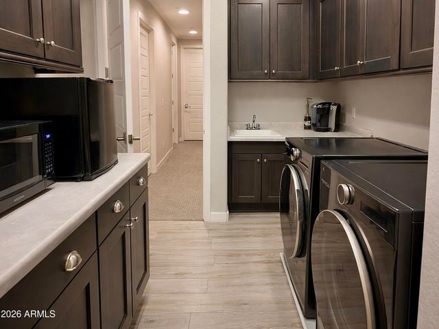 16608 S 9TH Street, Phoenix, AZ 85048