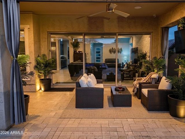 16608 S 9TH Street, Phoenix, AZ 85048