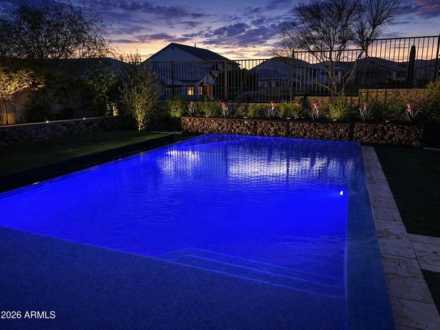 16608 S 9TH Street, Phoenix, AZ 85048