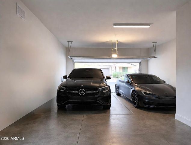 16608 S 9TH Street, Phoenix, AZ 85048