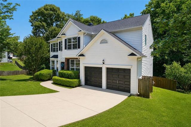 6815 Grand Magnolia Drive, Sugar Hill, GA 30518