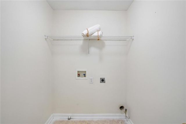6815 Grand Magnolia Drive, Sugar Hill, GA 30518