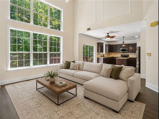 6815 Grand Magnolia Drive, Sugar Hill, GA 30518