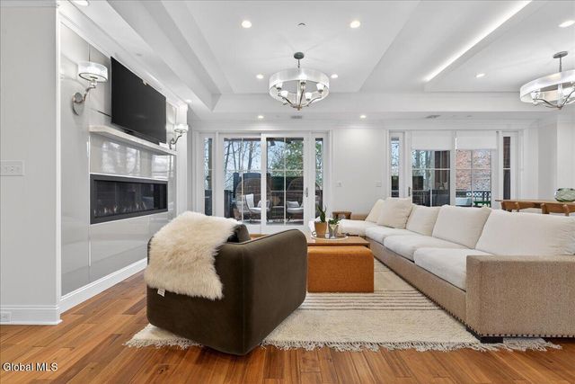 268 BROADWAY Unit 312, Saratoga Springs, NY 12866