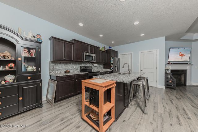 445 Worsley Way, Jacksonville, NC 28546