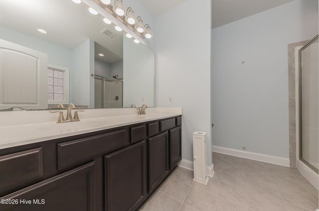 445 Worsley Way, Jacksonville, NC 28546