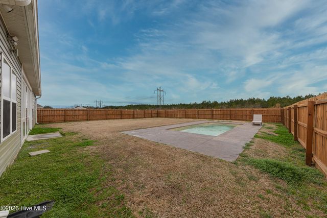 445 Worsley Way, Jacksonville, NC 28546